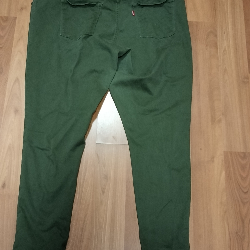 Women's Levi Jeggings - Picture 3 of 4